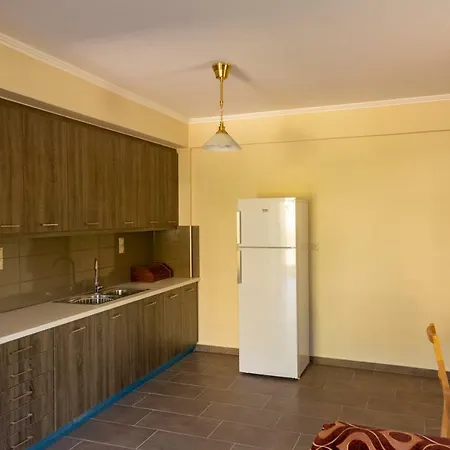 Tsoutsis Apartments Marantochori Exterior photo